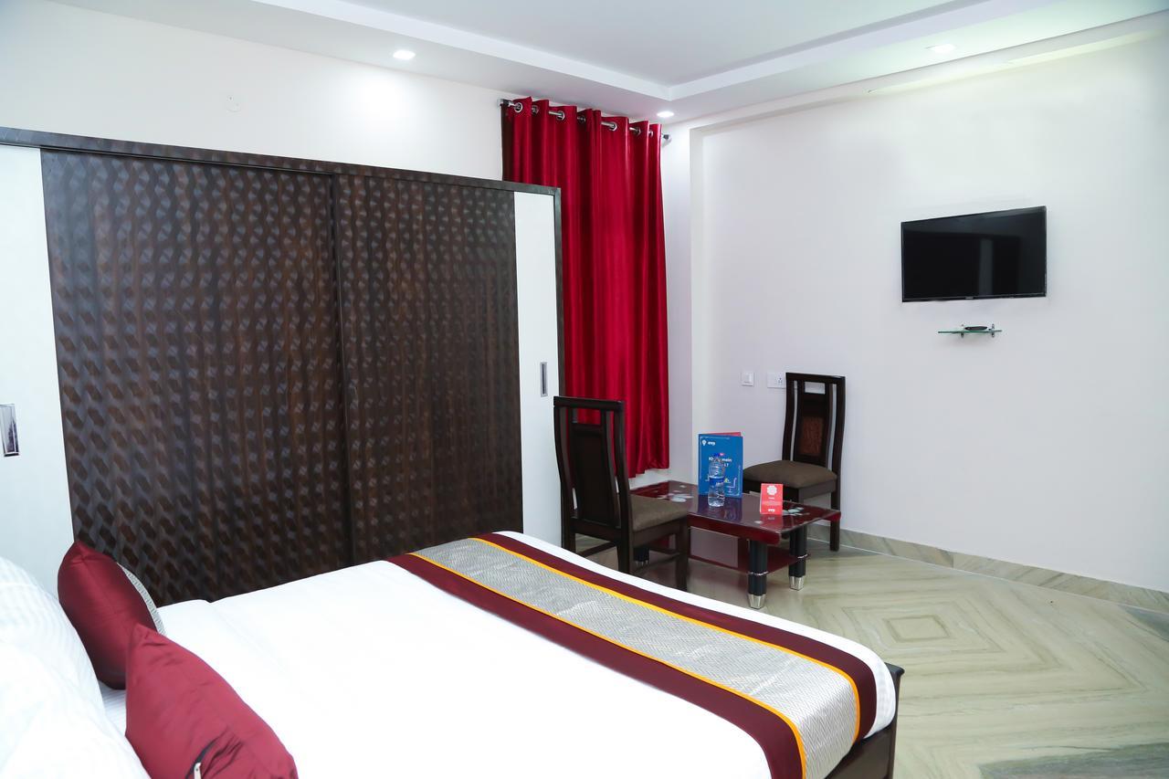 Oyo 9226 Near Railway Station Hotel Tirupati Exterior photo